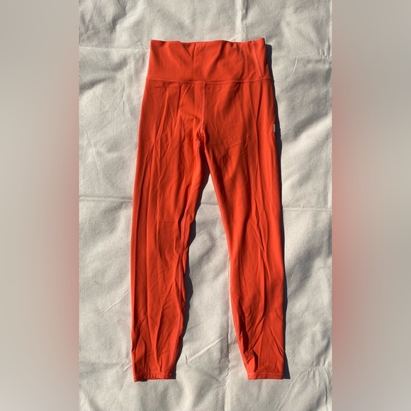 Vuori AllTheForm™ Legging Bright Poppy Small EUC - Picture 3 of 7